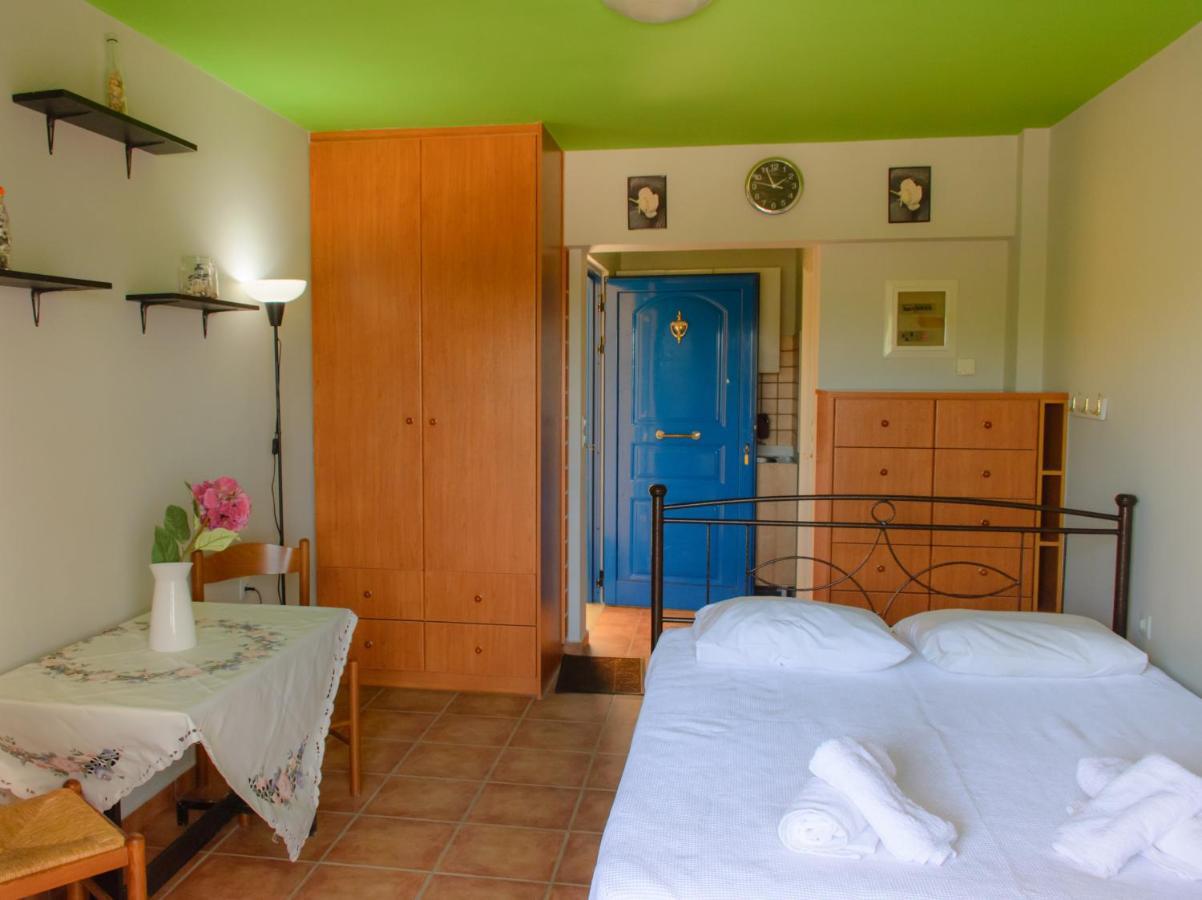 Marys House Apartment Porto Heli Exterior photo