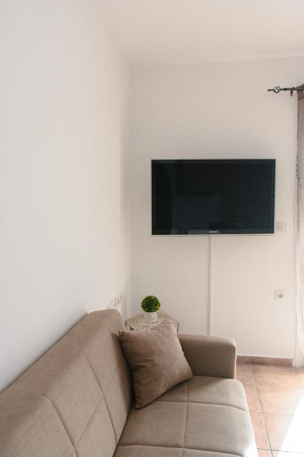 Marys House Apartment Porto Heli Exterior photo